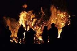 hexenfeuer-in-ziegenhain-bei-jena